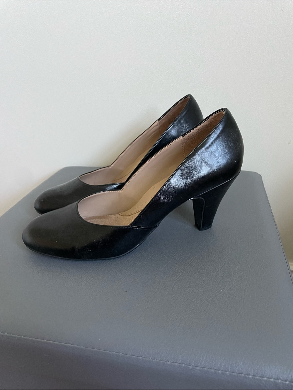 Naturalizer Black Comfort Pumps – Women’s Size 8.5 – Classic Career Heel